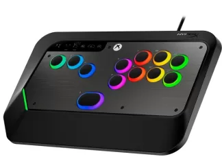 HyperX Clutch Tachi : la manette arcade haut de gamme HyperX Clutch Tachi