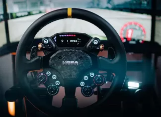 MozaRacing CS Pro SteeringWheel : le volant de l’extrême MozaRacing CS Pro SteeringWheel